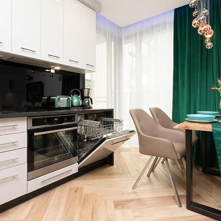 Klimatyczny Apartament W Centrum Gdanska Екстериор снимка