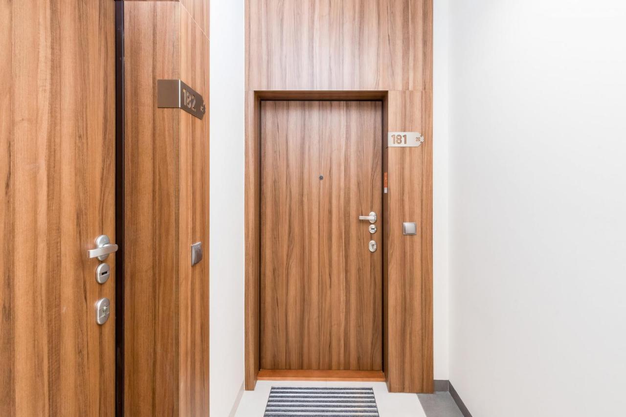 Klimatyczny Apartament W Centrum Gdanska Екстериор снимка