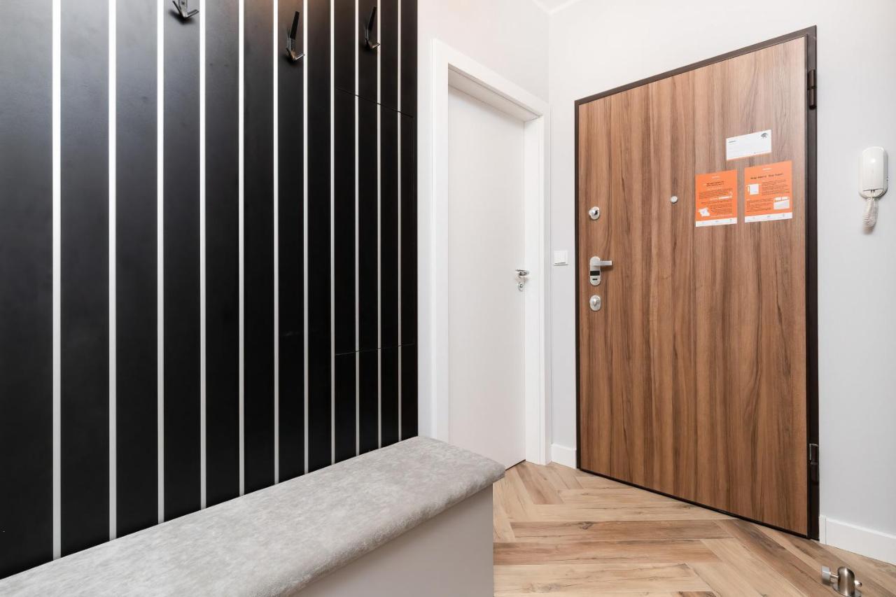 Klimatyczny Apartament W Centrum Gdanska Екстериор снимка