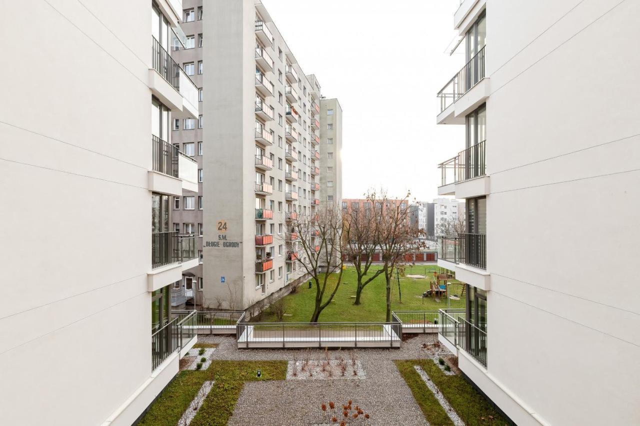 Klimatyczny Apartament W Centrum Gdanska Екстериор снимка